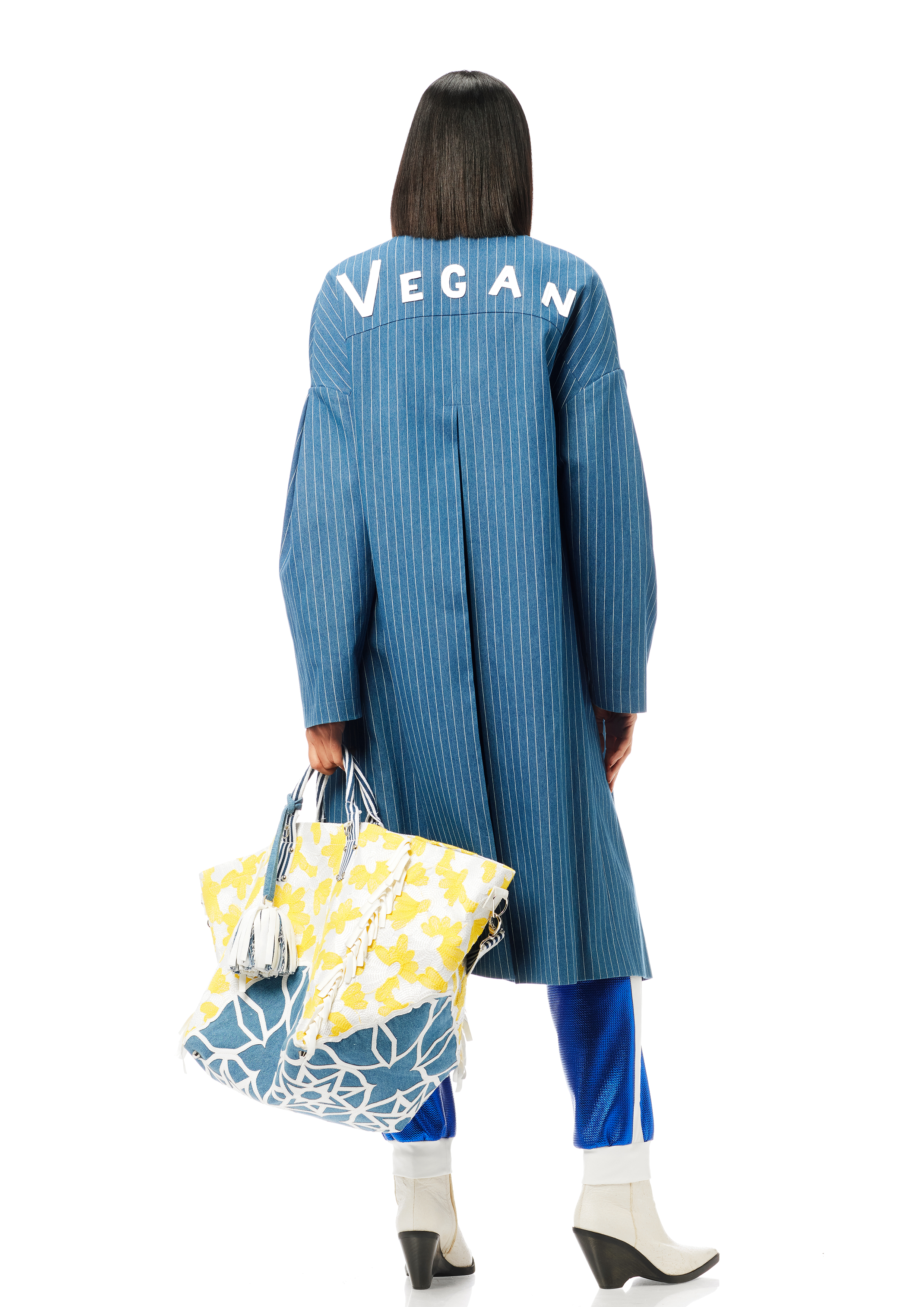 GiuliaRomeo_Greta_BlumenGelb_Stella_Sarah_Blau_1191 Sara Coat
