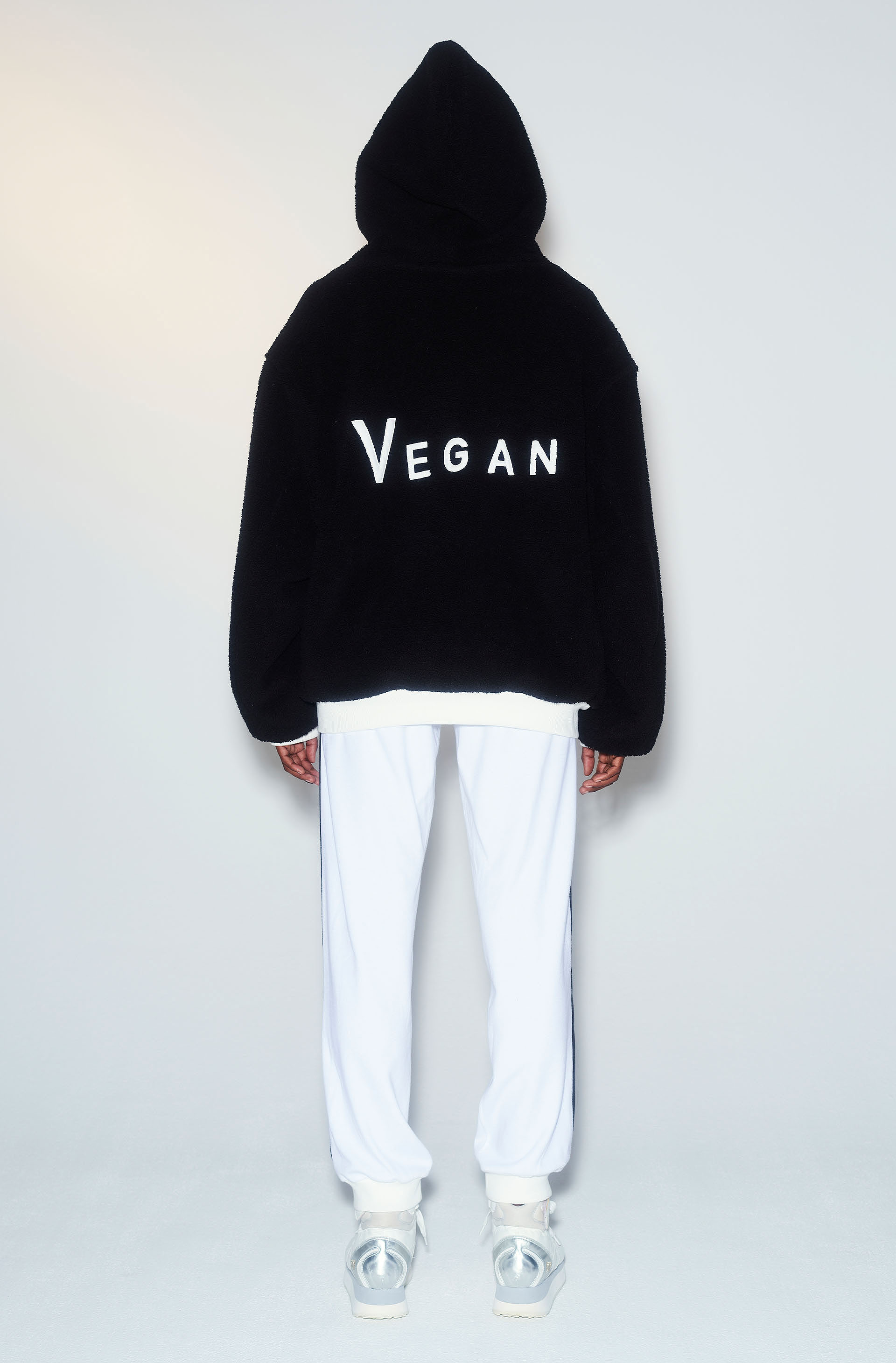 Gil Hoodie