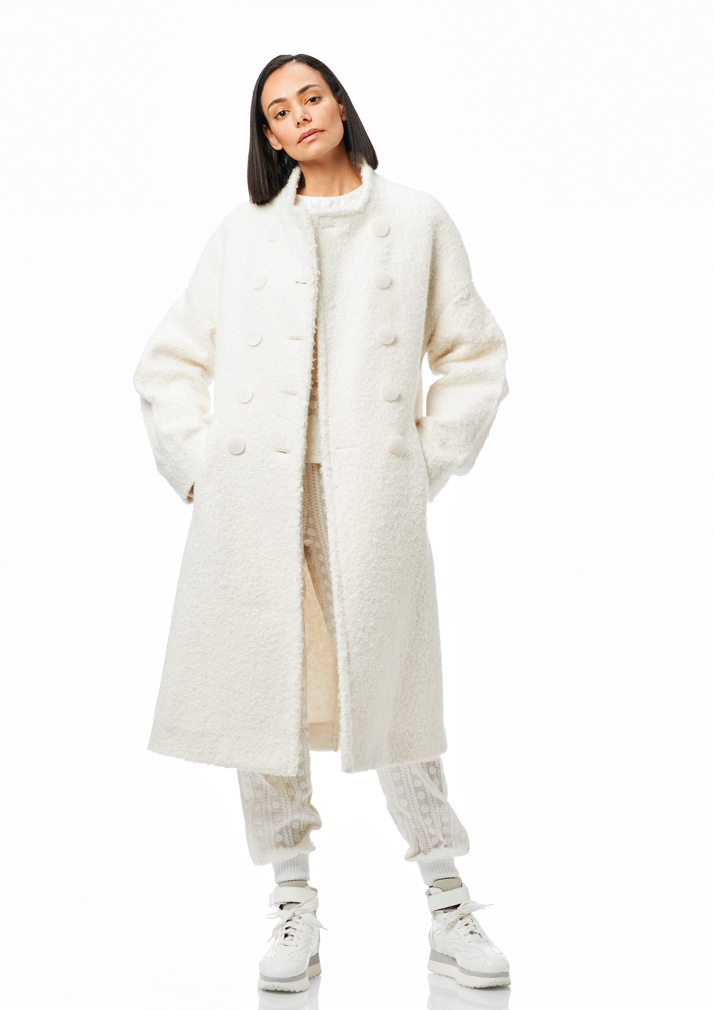 GiuliaRomeo_Bella_Stella_Hell_Mantel_0264 Stella Hose