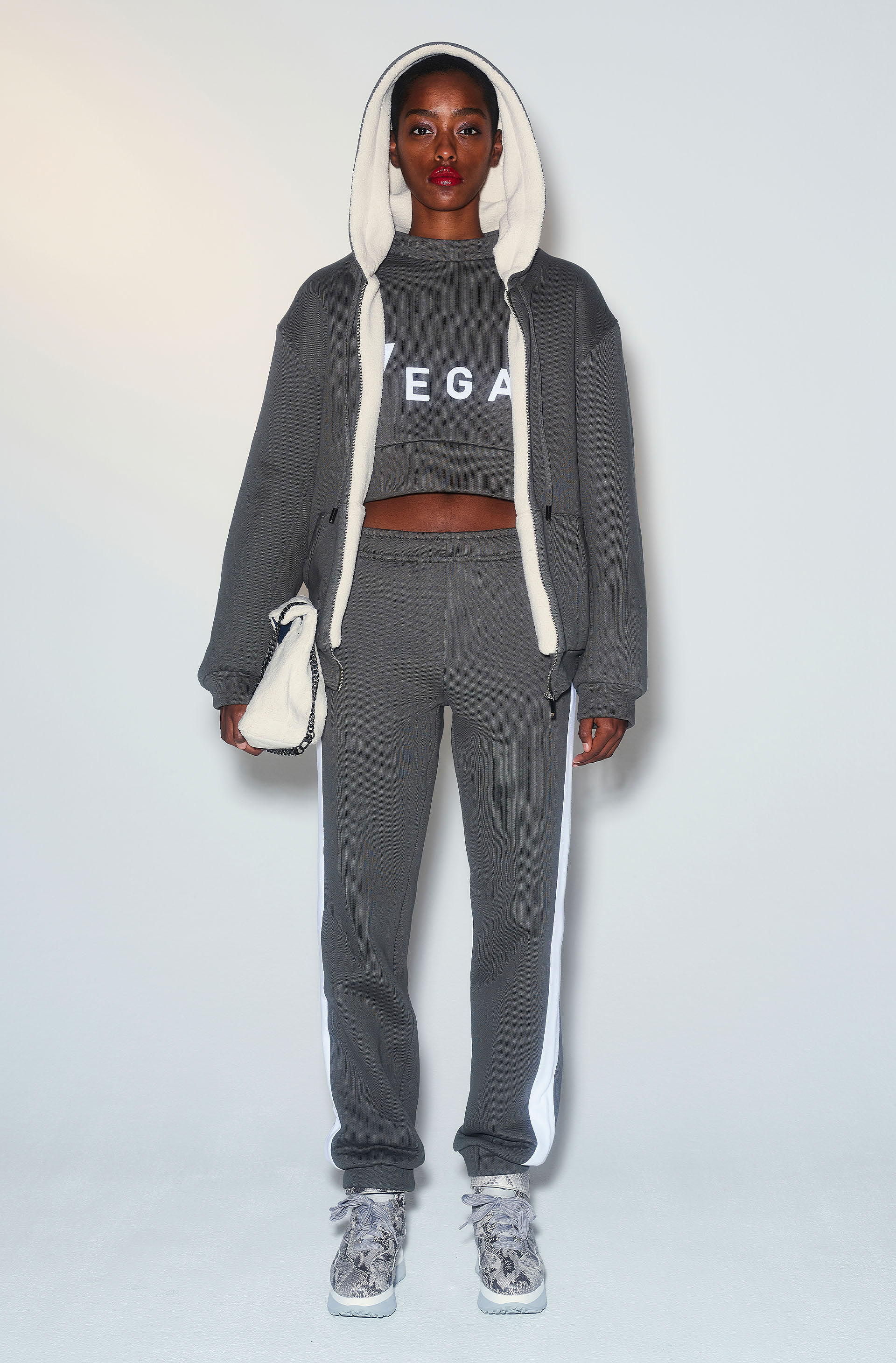 Gil Hoodie